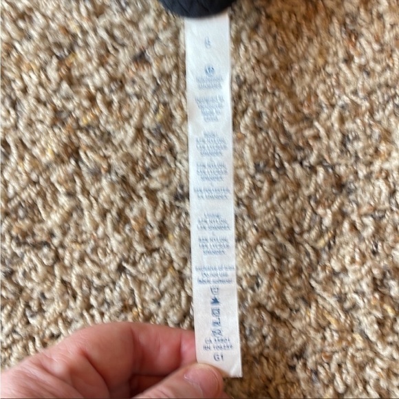 Lululemon Womens Black Sleeveless Cross
Back Pullover Sports Bra Tank Top - Picture 4 of 6